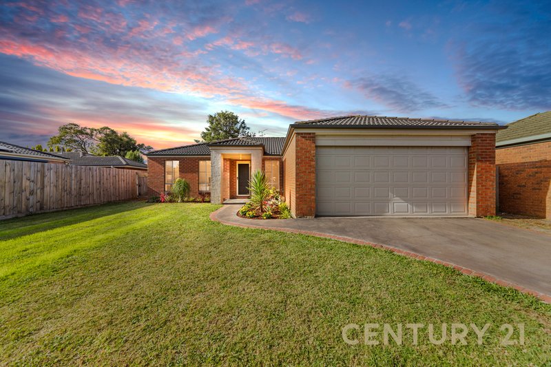 4 Gillian Place, Pakenham VIC 3810