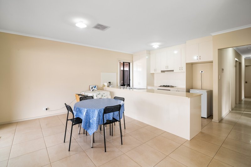 Photo - 4 Girolamo Court, Campbelltown SA 5074 - Image 5