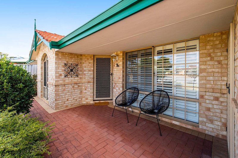 Photo - 4 Glamis Court, Orelia WA 6167 - Image 4