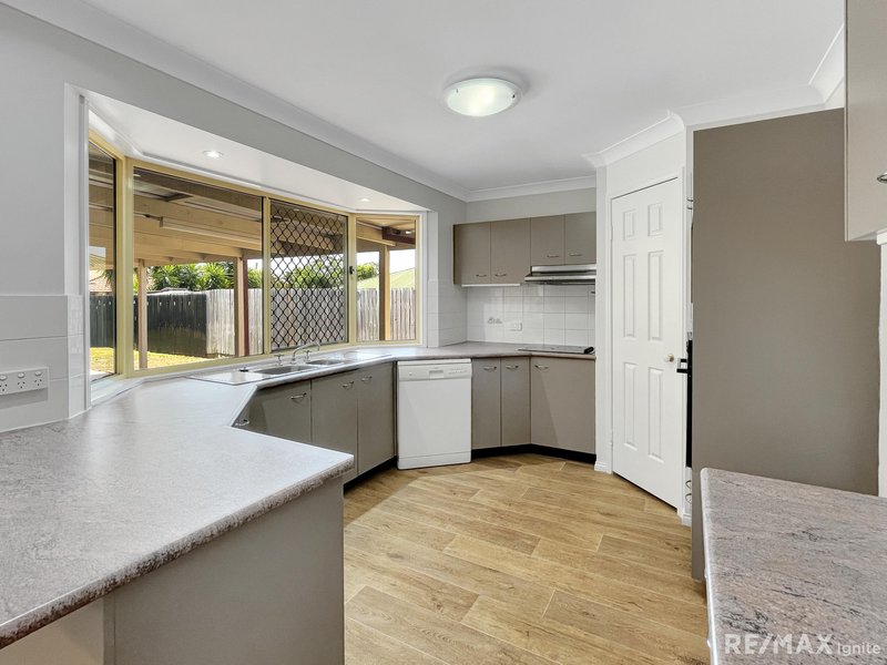 Photo - 4 Glasgow Boulevard, Brassall QLD 4305 - Image 6