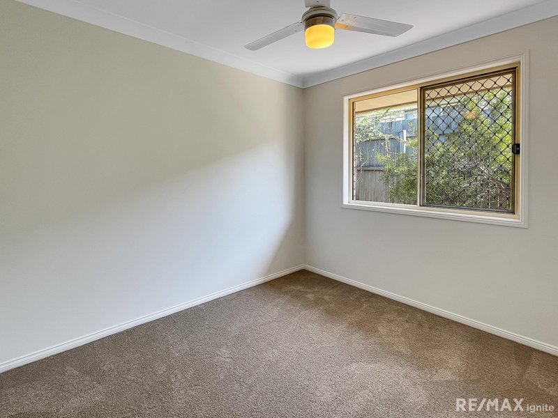 Photo - 4 Glasgow Boulevard, Brassall QLD 4305 - Image 11