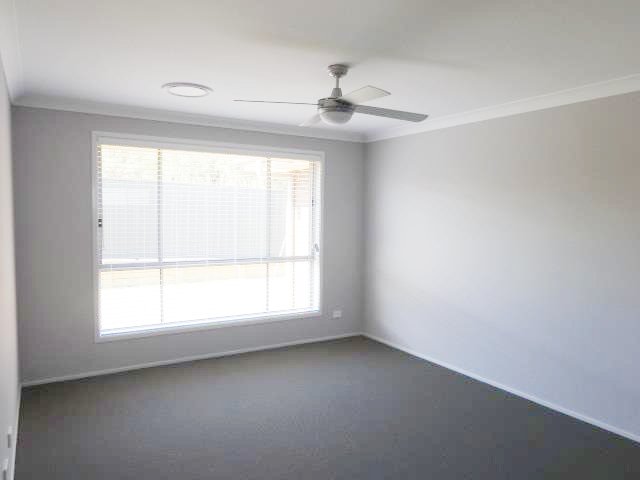 Photo - 4 Gleneagles Avenue, Heddon Greta NSW 2321 - Image 4