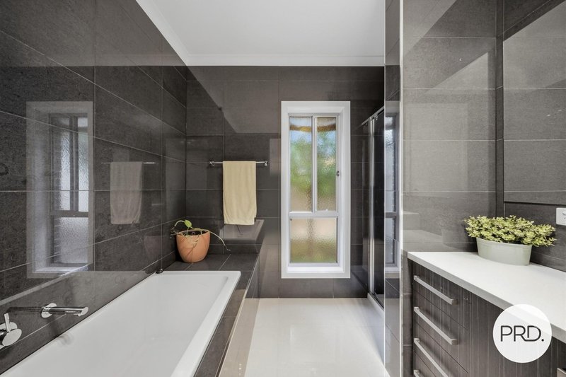 Photo - 4 Glenferrie Drive, Shepparton VIC 3630 - Image 10