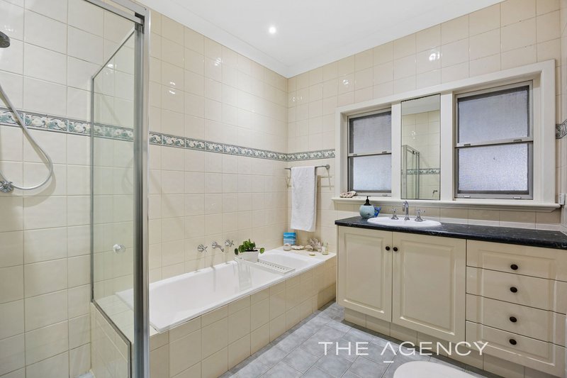 Photo - 4 Glengariff Drive, Floreat WA 6014 - Image 18