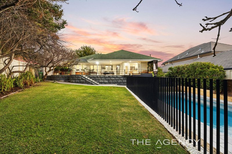 Photo - 4 Glengariff Drive, Floreat WA 6014 - Image 21