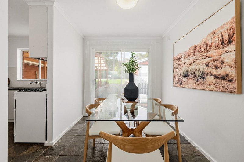 Photo - 4 Glenloth Drive, Happy Valley SA 5159 - Image 7