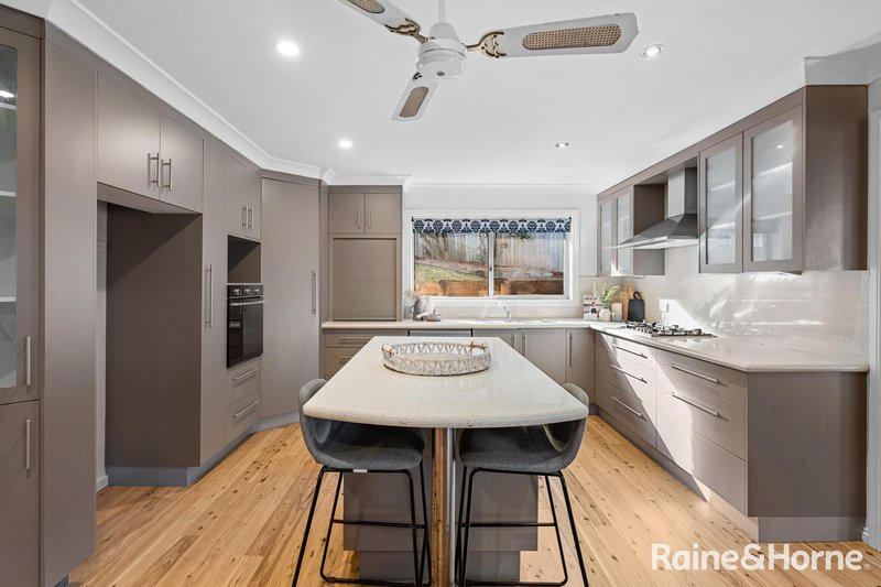 Photo - 4 Glenwood Road, Narara NSW 2250 - Image 2