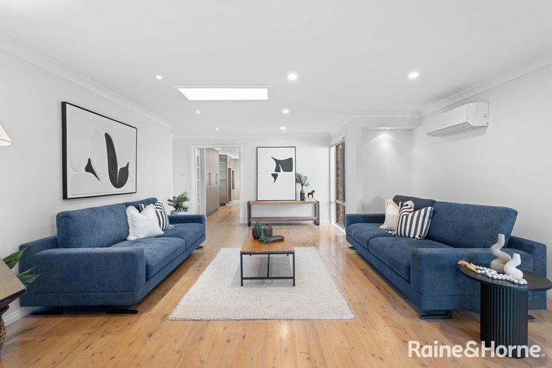 Photo - 4 Glenwood Road, Narara NSW 2250 - Image 4