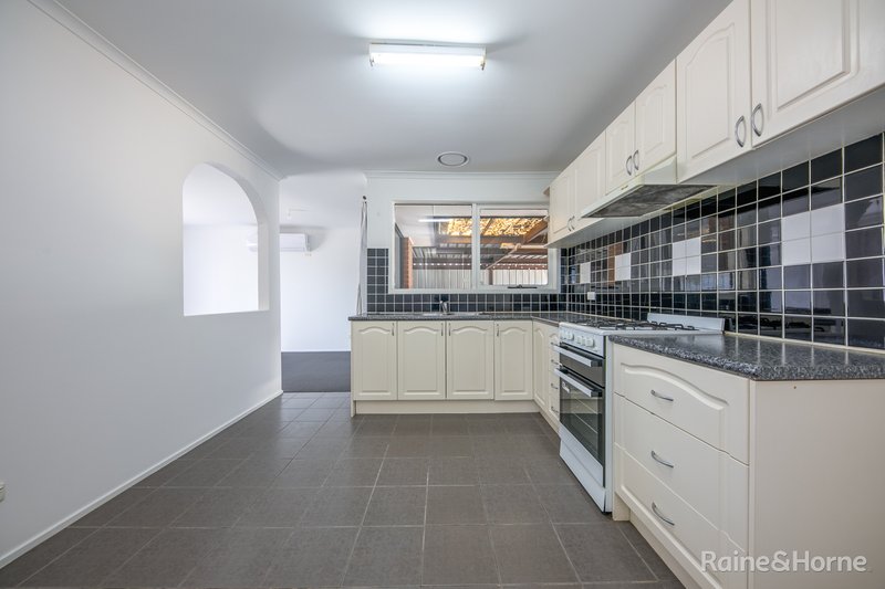 Photo - 4 Glitter Road, Diggers Rest VIC 3427 - Image 6