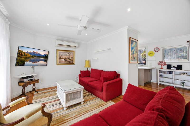 Photo - 4 Gloria Close, Healesville VIC 3777 - Image 5