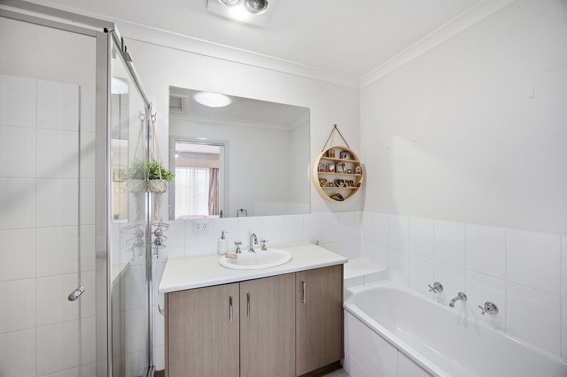 Photo - 4 Gloria Close, Healesville VIC 3777 - Image 10