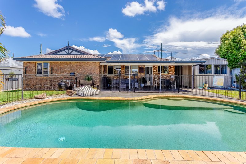 Photo - 4 Gloria Court, Deception Bay QLD 4508 - Image 3