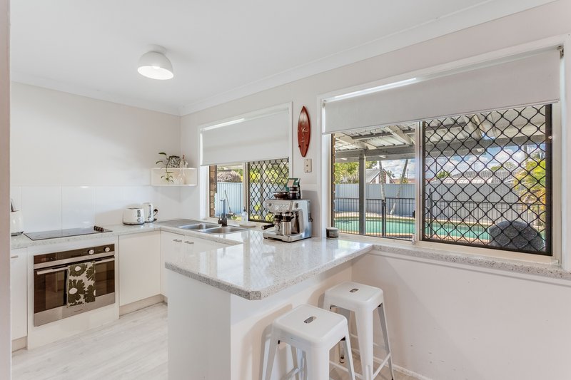 Photo - 4 Gloria Court, Deception Bay QLD 4508 - Image 6