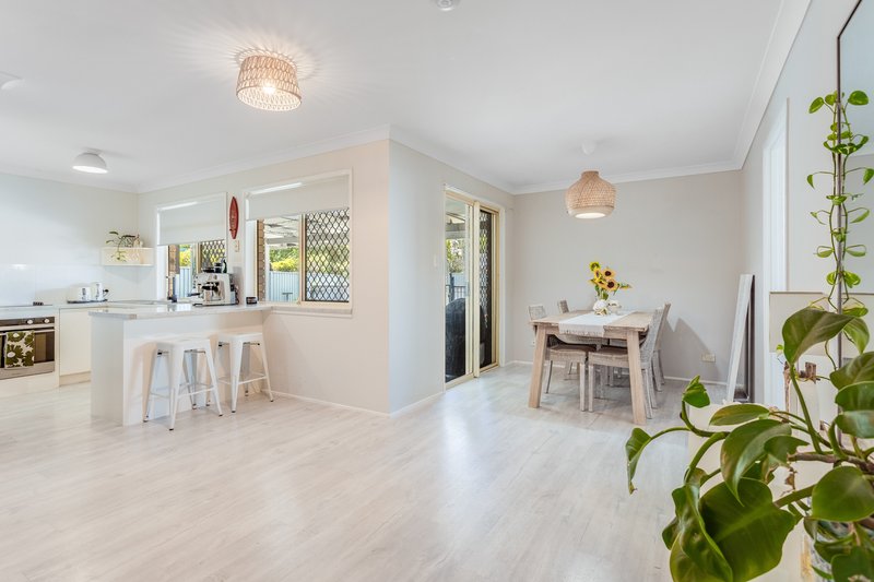 Photo - 4 Gloria Court, Deception Bay QLD 4508 - Image 8