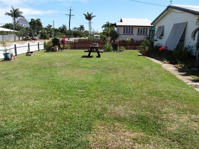 Photo - 4 Gloucester Street, Bowen QLD 4805 - Image 18