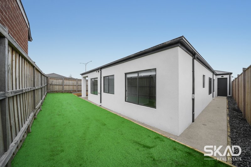 Photo - 4 Golden Parkway, Donnybrook VIC 3064 - Image 19