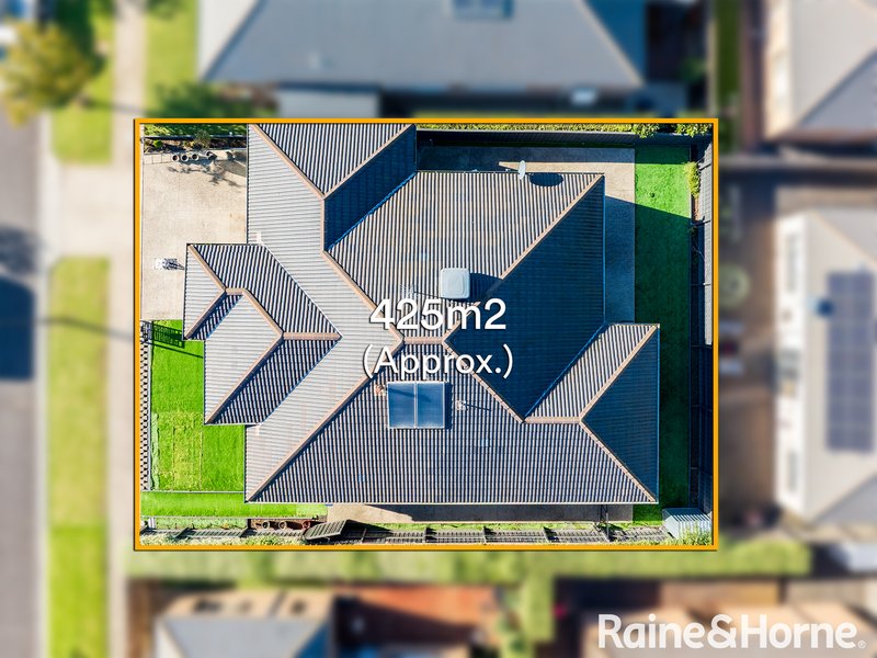 Photo - 4 Goodenia Street, Officer VIC 3809 - Image 12