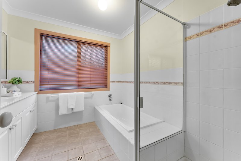 Photo - 4 Gordonbrook Close, Albany Creek QLD 4035 - Image 21