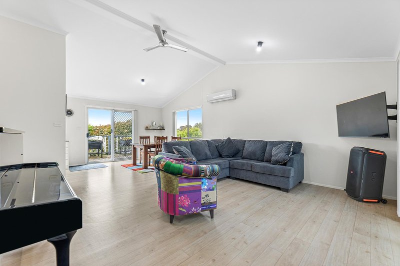 Photo - 4 Gould Street, Tuross Head NSW 2537 - Image 2