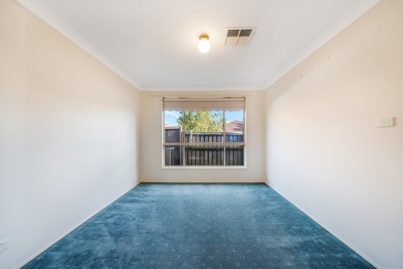 Photo - 4 Grassy Close, Hinchinbrook NSW 2168 - Image 6