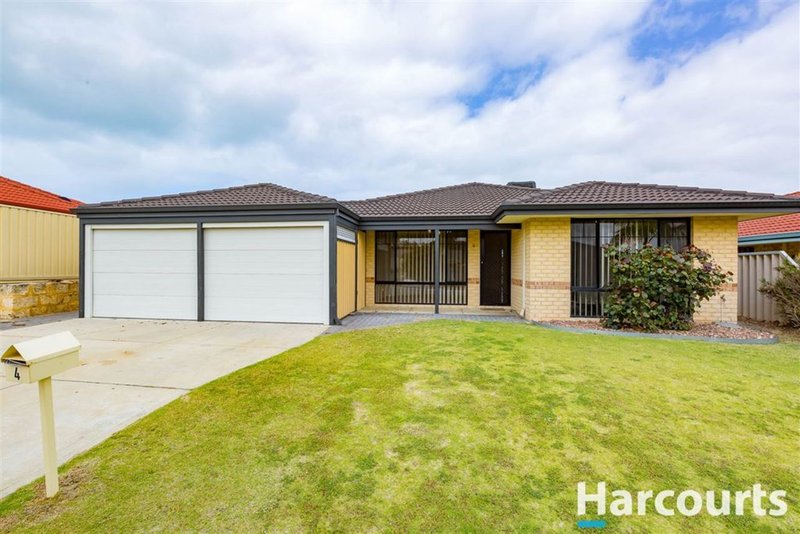 4 Grassy Way, Quinns Rocks WA 6030