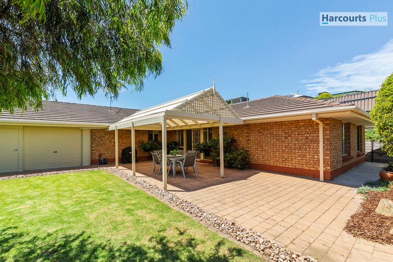 Photo - 4 Grecian Court, Hallett Cove SA 5158 - Image 20