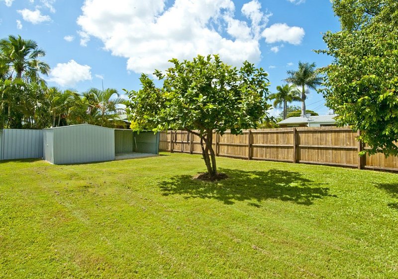 Photo - 4 Greenfield Street, Eagleby QLD 4207 - Image 12