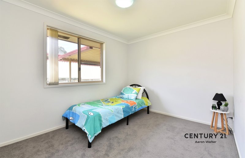 Photo - 4 Greenock Court, Cameron Park NSW 2285 - Image 14