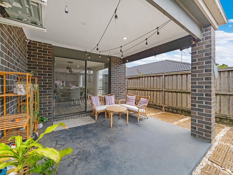 Photo - 4 Greenview Court, Cranbourne North VIC 3977 - Image 21