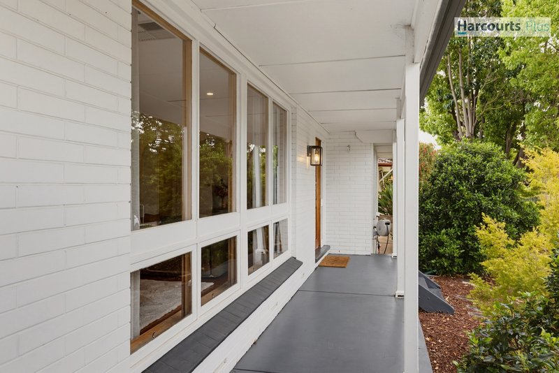 Photo - 4 Greenwillow Crescent, Happy Valley SA 5159 - Image 5