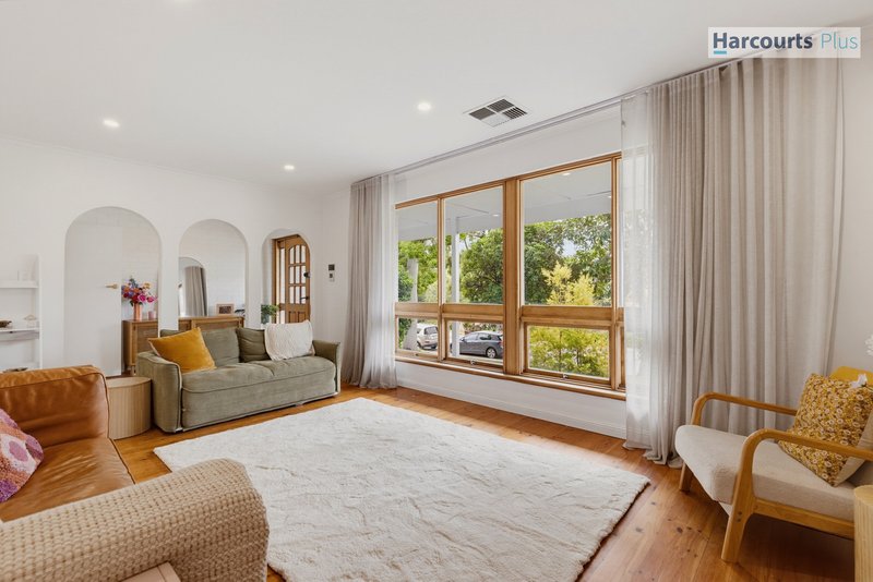 Photo - 4 Greenwillow Crescent, Happy Valley SA 5159 - Image 7