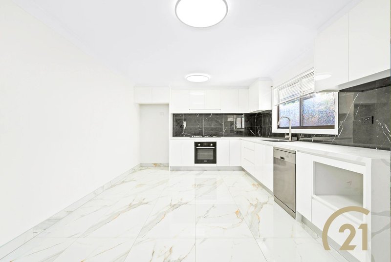 Photo - 4 Gregory Street, Fairfield West NSW 2165 - Image 1