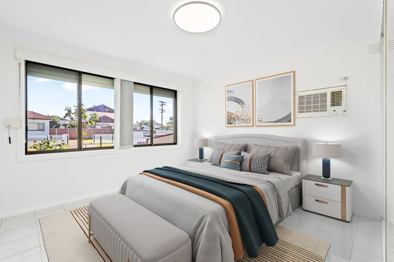Photo - 4 Gregory Street, Fairfield West NSW 2165 - Image 6