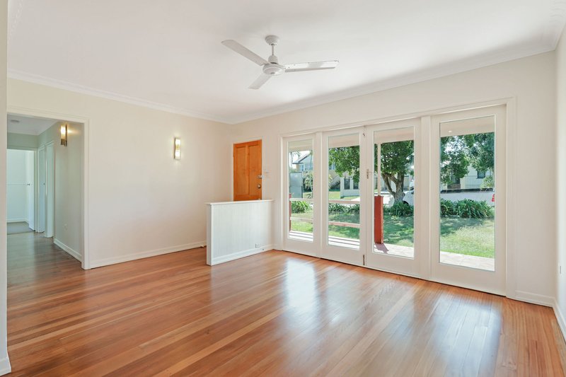 Photo - 4 Gresford Street, Chermside West QLD 4032 - Image 4