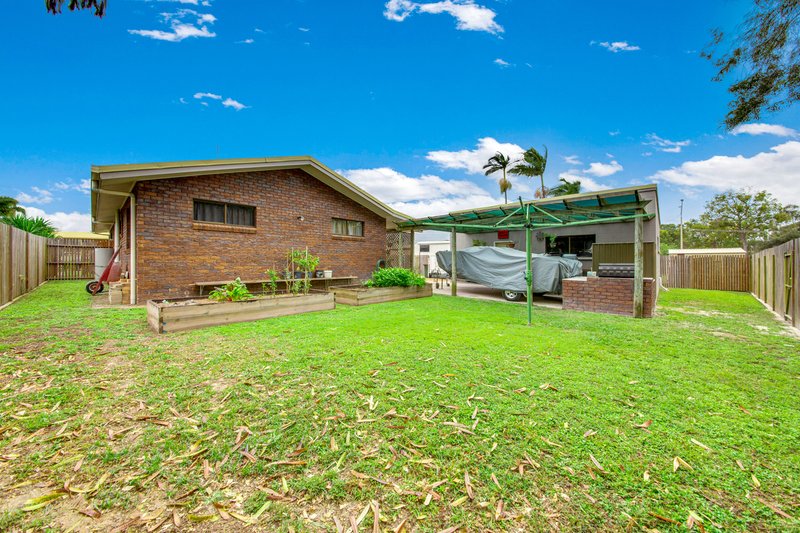 Photo - 4 Gretel Drive, Clinton QLD 4680 - Image 13