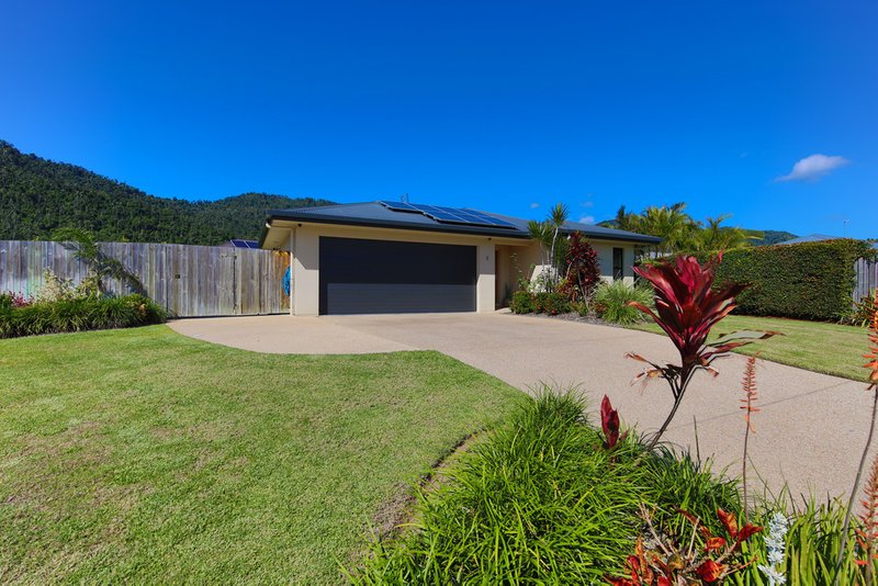 Photo - 4 Grevillea Place, Cannonvale QLD 4802 - Image 2