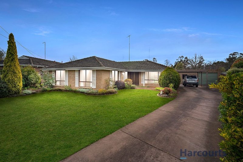 4 Grosvenor Court, Alfredton VIC 3350