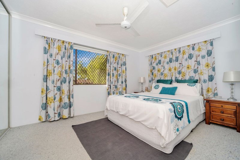 Photo - 4 Gruner Court, Mount Louisa QLD 4814 - Image 9