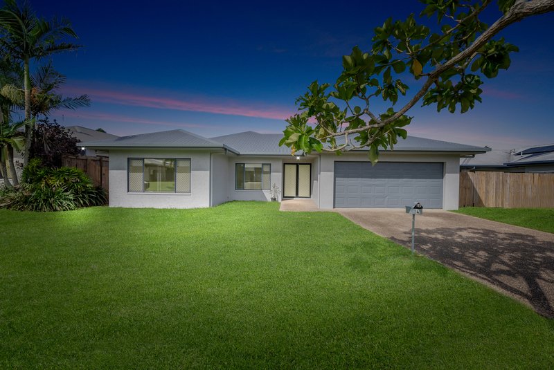 Photo - 4 Guiness Close, White Rock QLD 4868 - Image 1