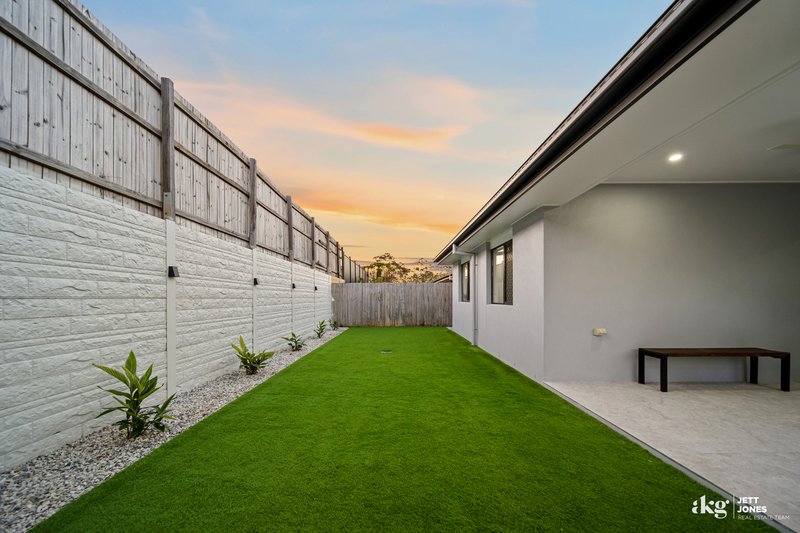 Photo - 4 Gulliver Crescent, Logan Reserve QLD 4133 - Image 15