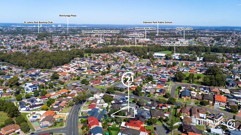 Photo - 4 Guyra Close, Bossley Park NSW 2176 - Image 13