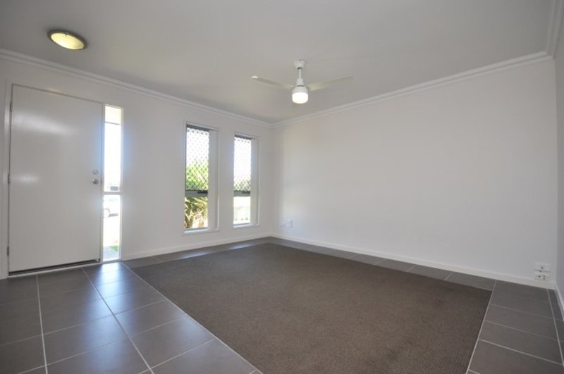 Photo - 4 Gwenyth Court, Narangba QLD 4504 - Image 4