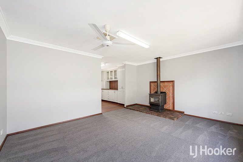 Photo - 4 Gymea Court, Armadale WA 6112 - Image 8