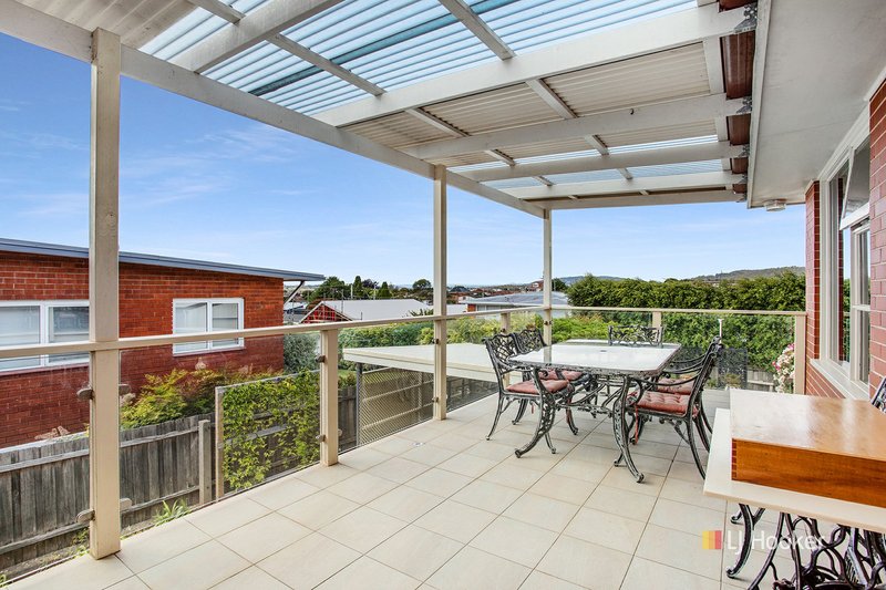 Photo - 4 Haines Place, Devonport TAS 7310 - Image 10