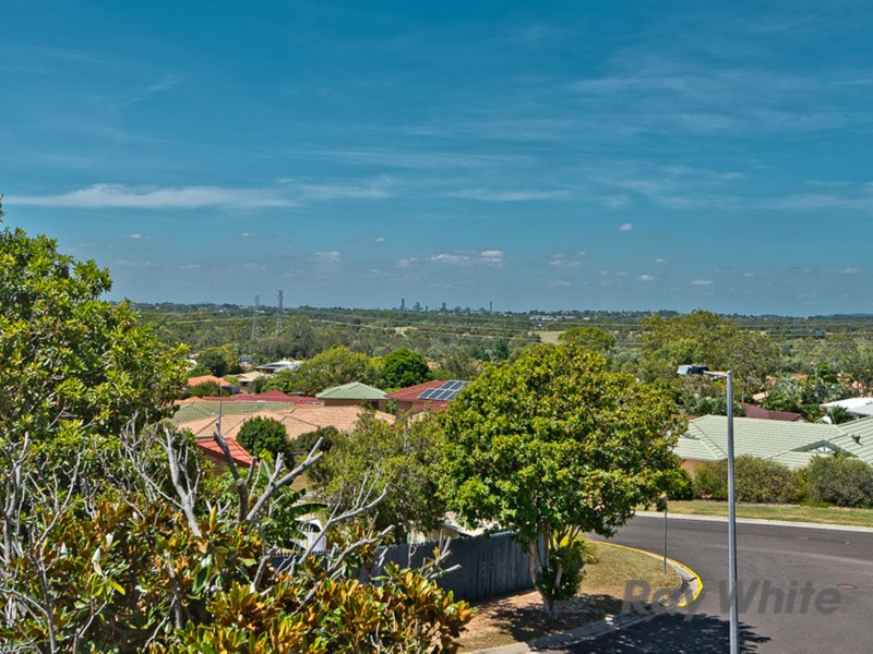 Photo - 4 Hammill Place, Bracken Ridge QLD 4017 - Image 2