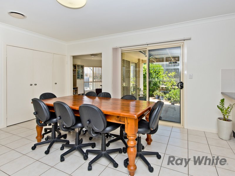 Photo - 4 Hammill Place, Bracken Ridge QLD 4017 - Image 16