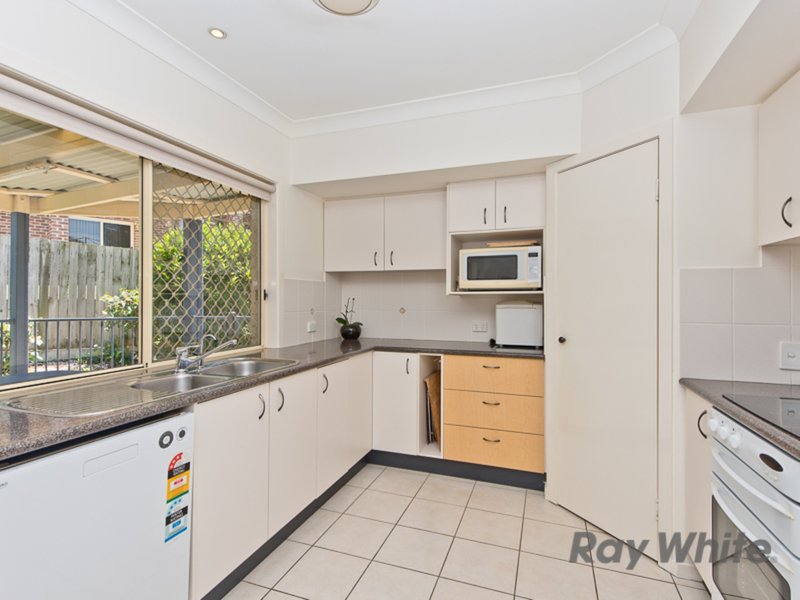 Photo - 4 Hammill Place, Bracken Ridge QLD 4017 - Image 17