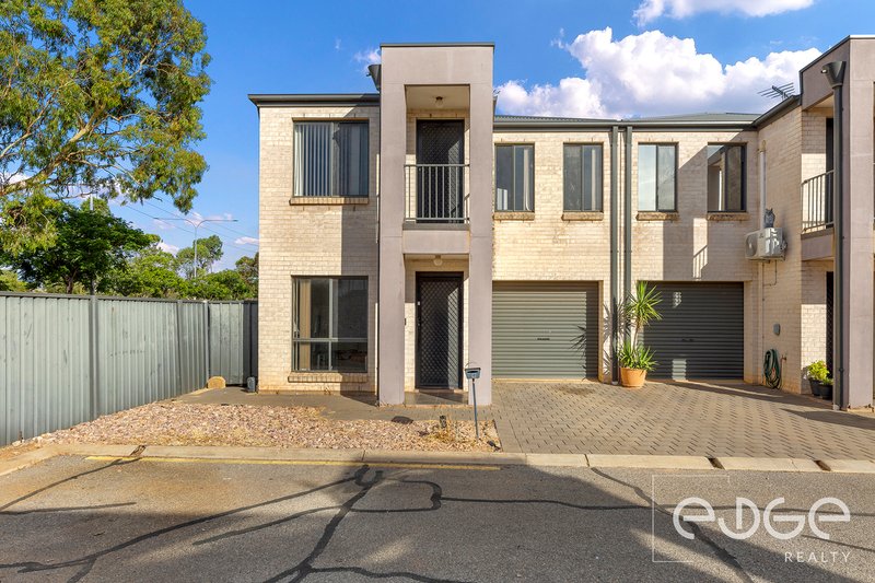 4 Hamra Drive, Smithfield SA 5114