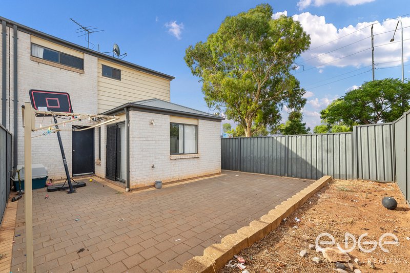 Photo - 4 Hamra Drive, Smithfield SA 5114 - Image 18