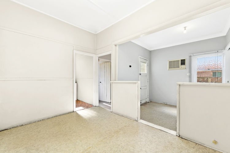 Photo - 4 Harper Street, Merrylands NSW 2160 - Image 5